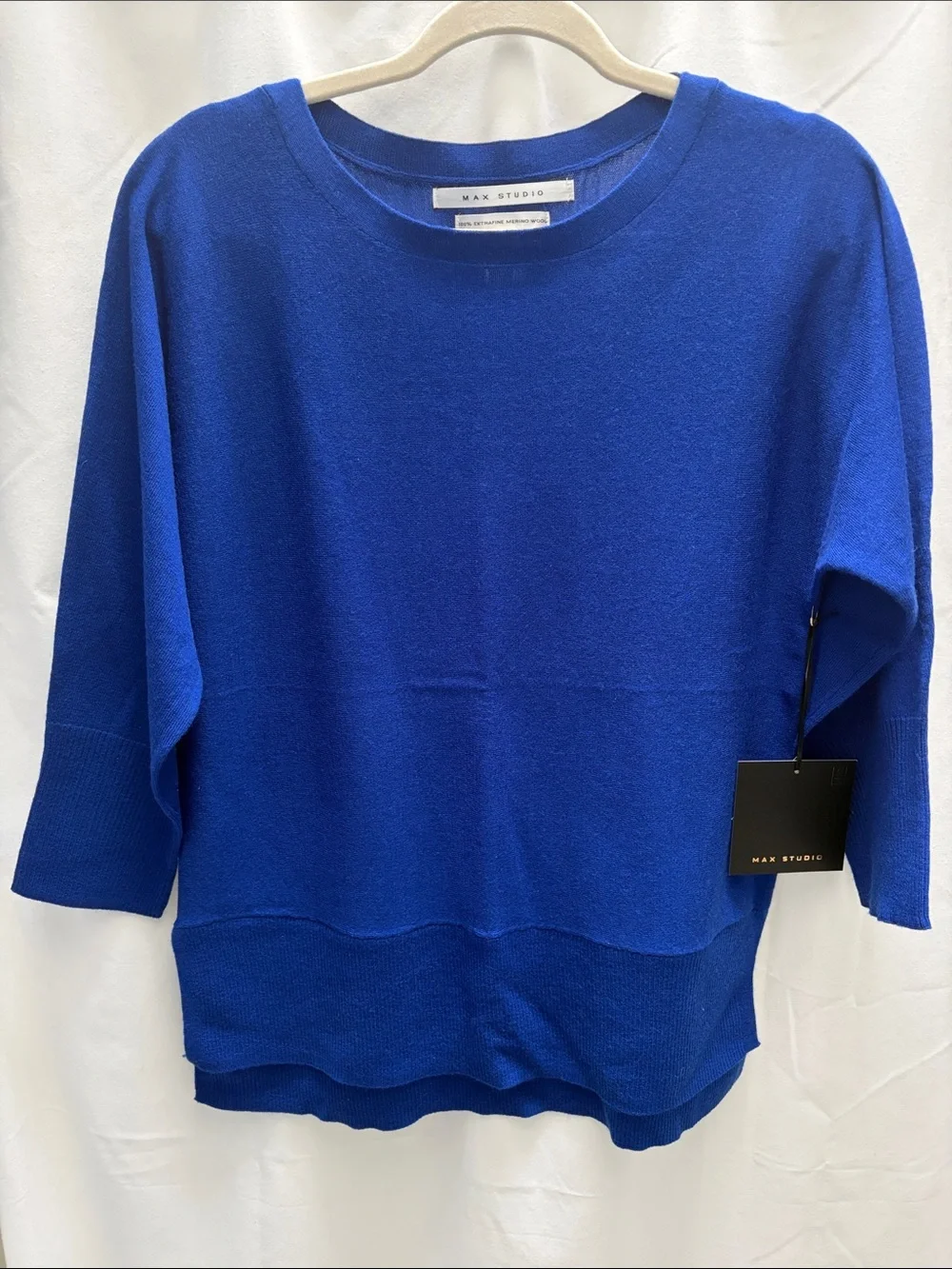 Max Studio Cobalt Blue Lightweight 100% Extra Fine Merino Wool Knit Sweater top - Picture 2 of 6